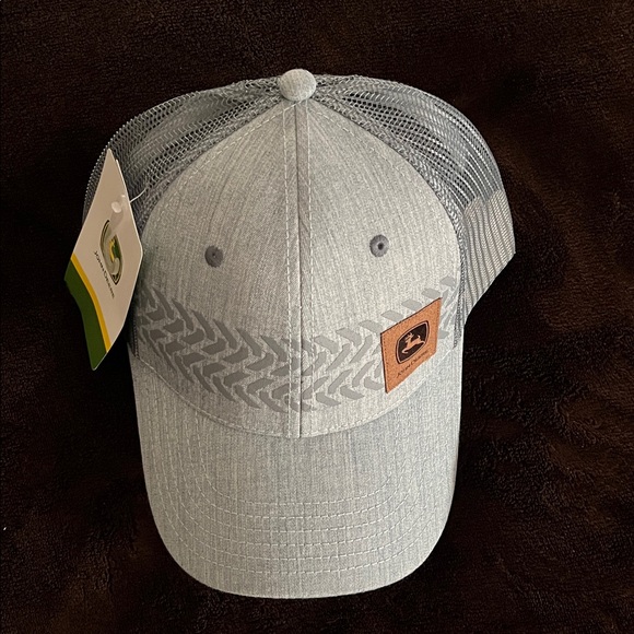 John Deere SnapBack hat with tire pattern - Picture 6 of 6